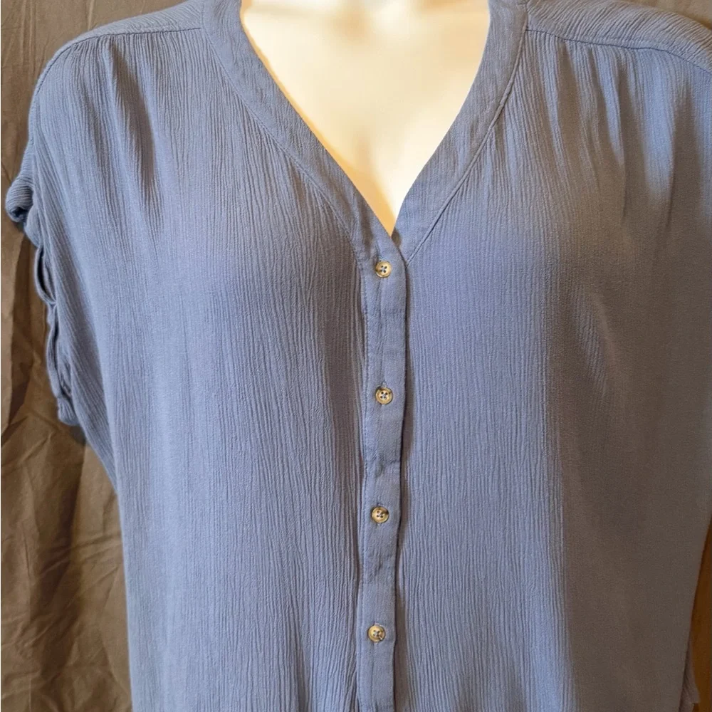 Orvis Dusty Blue Button-Front V-Neck Blouse - Picture 4 of 5